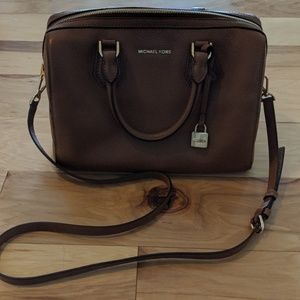 Micheal Kors Mercer Medium Duffle Bag